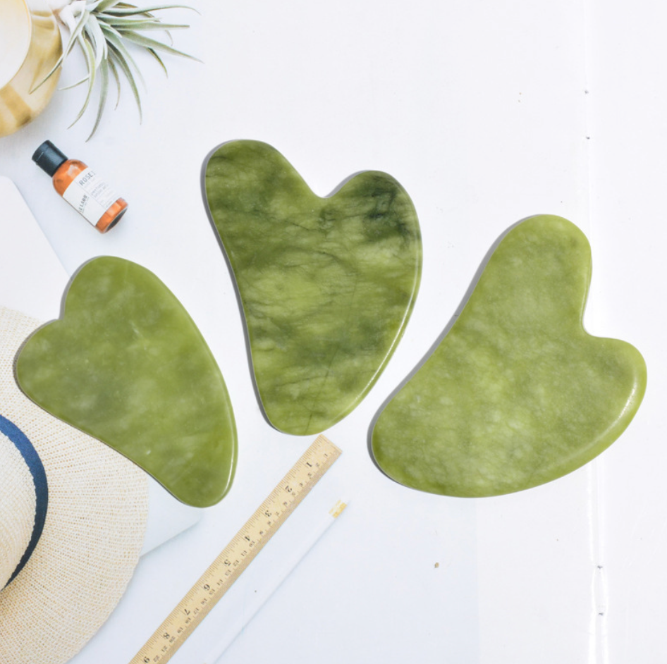 Green Phoenix Jade Gua Sha – Natürliches Tool für Gesichtskonturierung & Lymphmassage